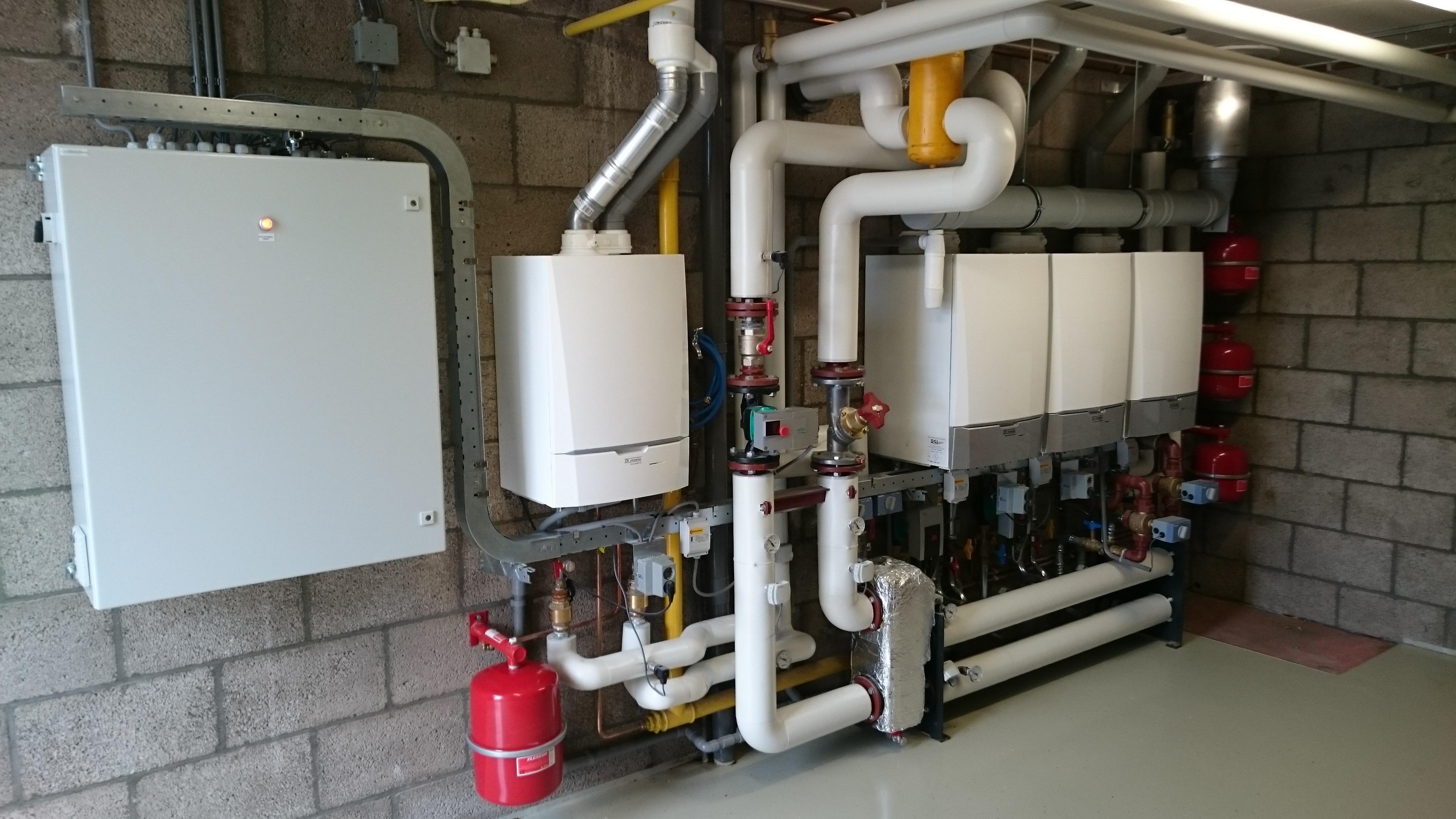 Bromlewe cv-dak-water installateurs